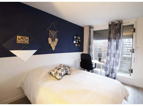 Nice and bright room  15m² - Apartman Daireleri