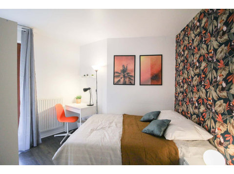 Nice comfortable room  10m² - Appartements