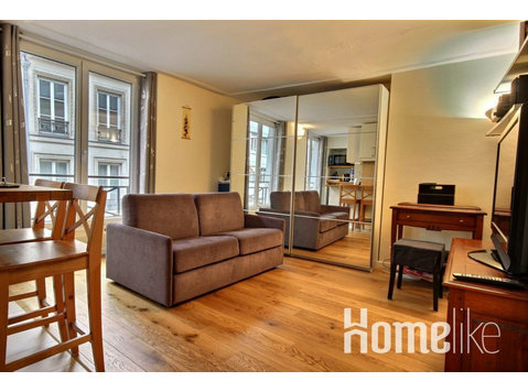 Nice studio for 2 people near the Bourse - آپارتمان ها