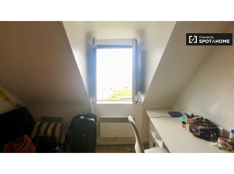Appartamento con una camera da letto in affitto a Parigi 3 - Appartamenti