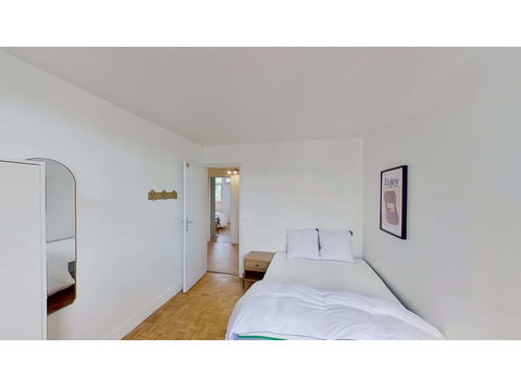 Paris Borrégo - Private Room (2) - Apartments