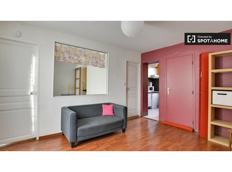 Hübsche 1-Zimmer-Wohnung zur Miete in Montreuil, Paris - Wohnungen