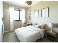 Rent this naturalstyle 13 m² bedroom in coliving at Rosa… - Apartments