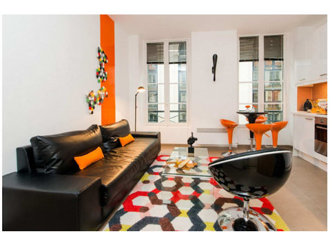 Rue d'Enghien, Paris - Apartman Daireleri