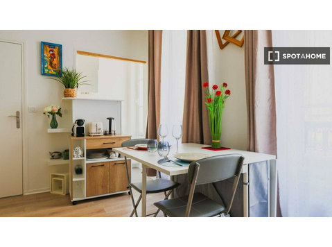Apartamento estúdio para alugar no 11º Arrondissement, Paris - Apartamentos