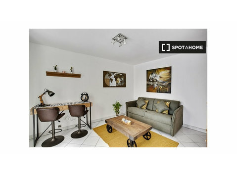 Studio apartment for rent in 17e Arrondissement, Paris - Apartments