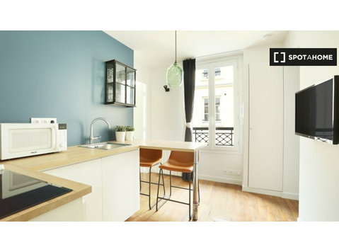 Studio apartment for rent in 2Ème Arrondissement , Paris - Apartamente