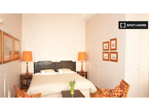 Studio-Apartment zu vermieten in 7Ème Arrondissement, Paris - Wohnungen