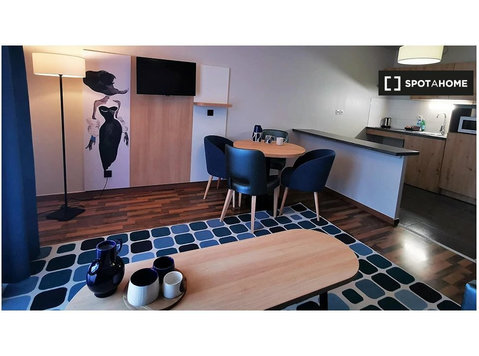 Studio apartment for rent in Asnières-Sur-Seine - Apartments