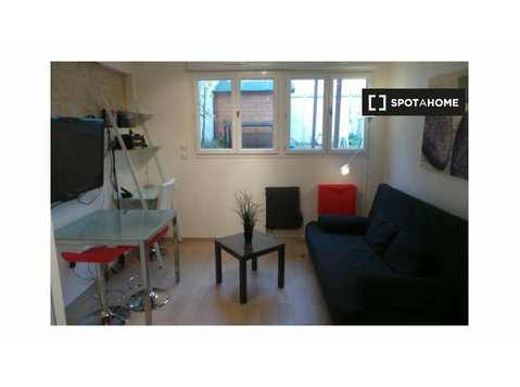 Apartamento de estúdio para alugar em Colombes, Paris - Apartamentos