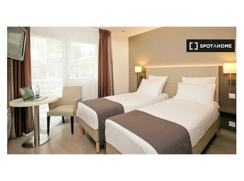 Apartamento de estúdio para alugar em Courbevoie - Apartamentos