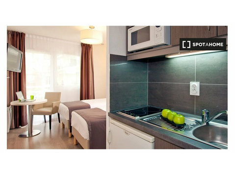 Estudio en alquiler en Courbevoie - Pisos