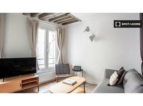Apartamento de estúdio para alugar em Le Marais, Paris - Apartamentos