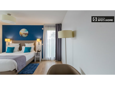 Studio à louer à Passerelle, Paris - Appartements