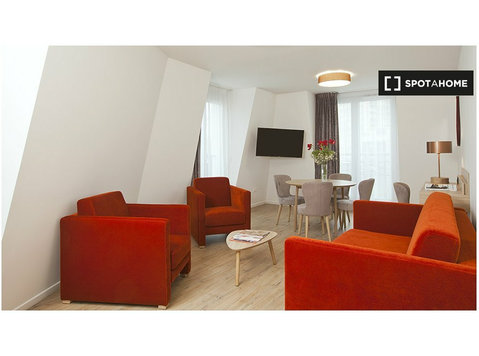 Studio apartment for rent in Puteaux - Leiligheter