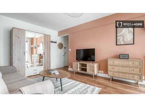 Apartamento estúdio para alugar em Saint-Georges, Paris - Apartamentos