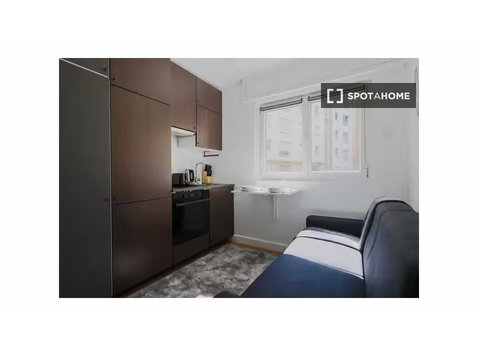Péreire-Malesherbes, Paris'te kiralık stüdyo - Apartman Daireleri