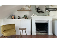 Studio for rent in République-Saint-Ambroise, Paris.