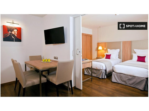 Studio for rent in Roissy-en-France, Paris - Apartments