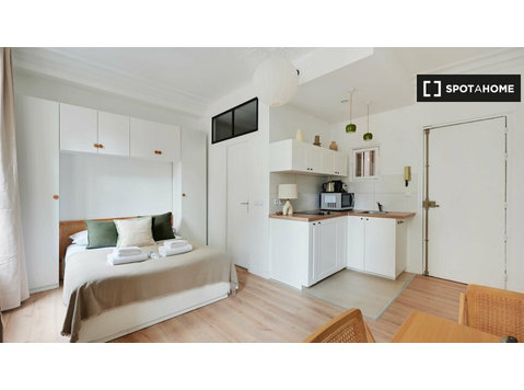 Estudio en alquiler en Saint-Avoye, París - Pisos