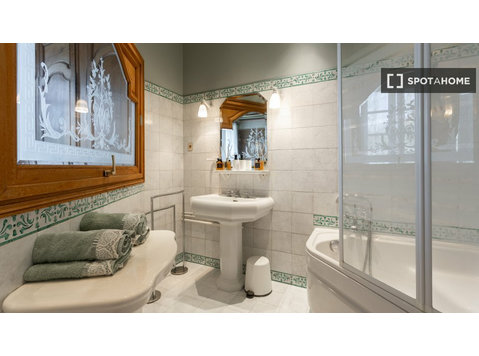 Studio à louer à Saint-Germain-l'Auxerrois, Paris - Appartements