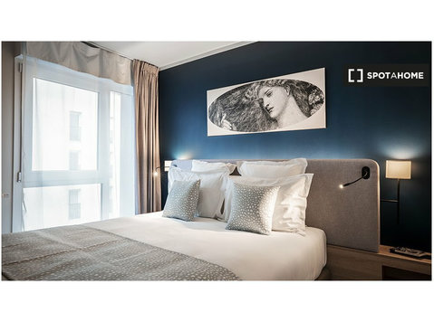 Studio à louer à Saint-Ouen-sur-Seine, Paris - Appartements
