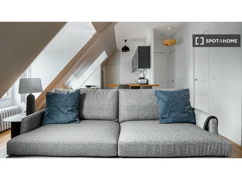 Studio à louer à Ternes-Maillot, Paris - Appartements