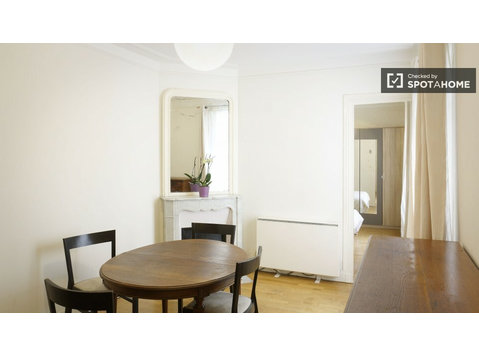 Stylowy 2-pokojowy apartament do wynajęcia w Vaugirad w… - Mieszkanie
