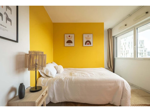 Move into this 14 m² coliving room on the Île de Nantes - Apartemen