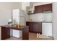 1 bedroom apartment in Toulon Six Fours - Апартаменти