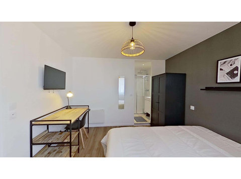 Chambre 3 - FOCH GI - Apartments