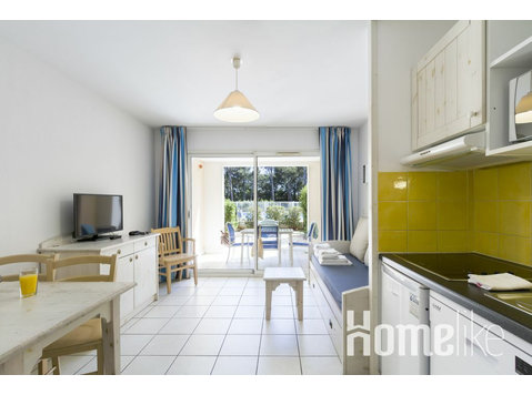 Sunny T1 with terrace! - Apartemen