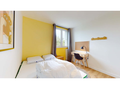 Aix Figuière - Private Room (1) - Korterid