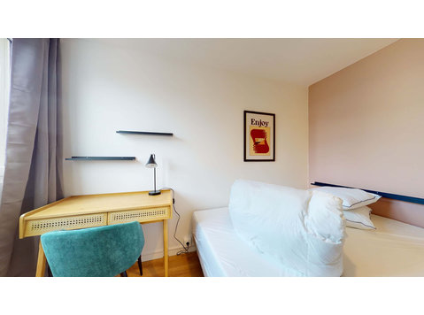 Aix Jules Verne - Private Room (1) - Apartamentos