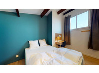 Aix Vignes - Private Room (5) - Apartments