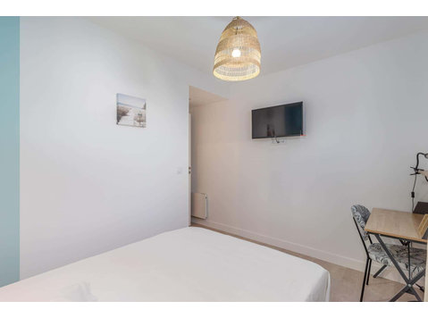 Chambre 3 - ETUVES - 아파트
