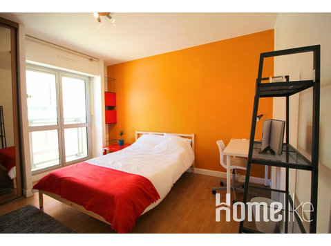 Chambre chaleureuse et confortable – 13m² - MA19 - Collocation