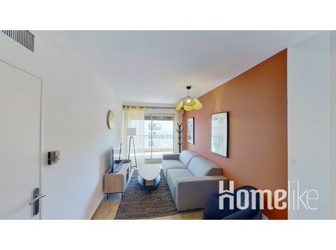 Shared accommodation Marseille - 115m2 - 5 bedrooms - Near… - Kimppakämpät