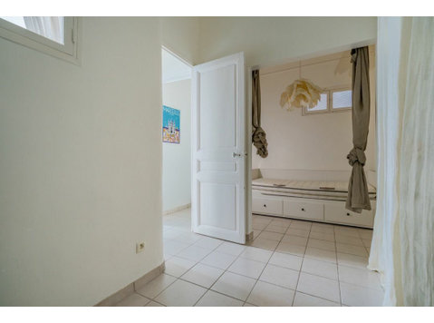 Cosy flat for 6 people Marseille - Annan üürile
