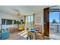 3-bedroom apartment for rent in Marseille - דירות