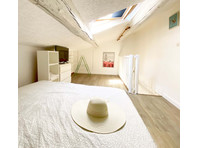 Charming duplex apartment in Marseille  25m² - Apartmány