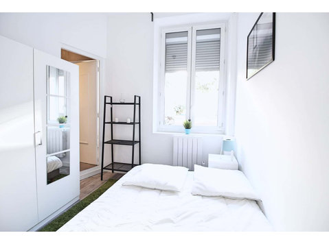 Cosy and luminous room  12m² - Appartements