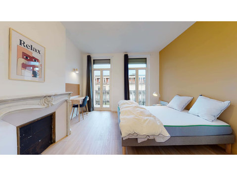 Marseille Athènes - Private Room (5) - Apartments