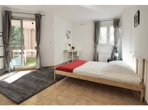 Spacious and comfortable room  17m² - Apartamentos