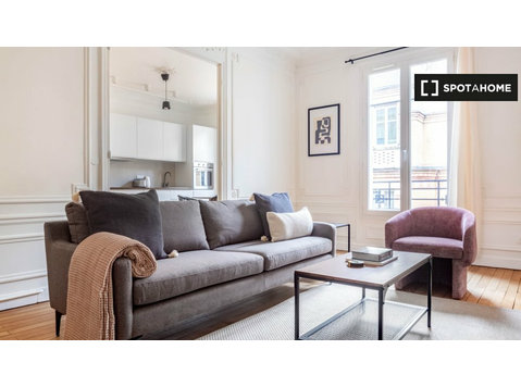 Apartamento de 2 dormitorios en alquiler en París - Apartamente