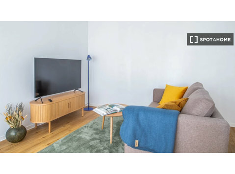 Appartamento con 1 camera da letto in affitto ad Amburgo - Станови