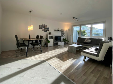 2 bedroom apartment for max 4, roof terrace, garage - Til leje