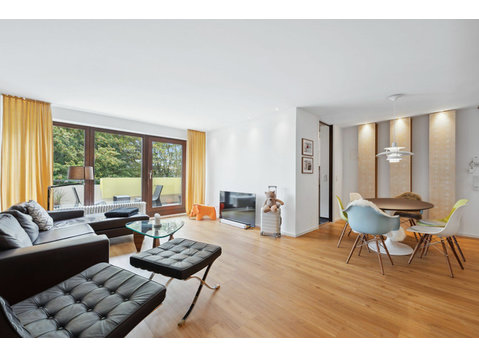 Artistic & Luxury Apartment I Centre Böblingen I Mercedes I… - For Rent