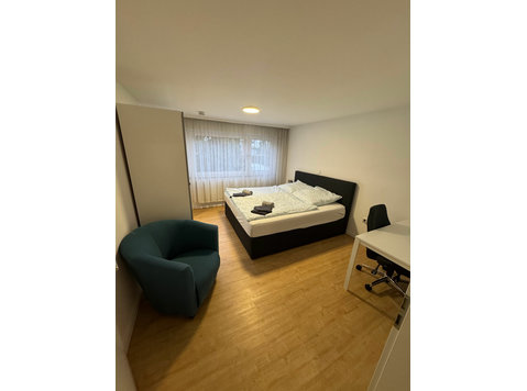 Centrally located apartment near the airport/trade fair. - For Rent