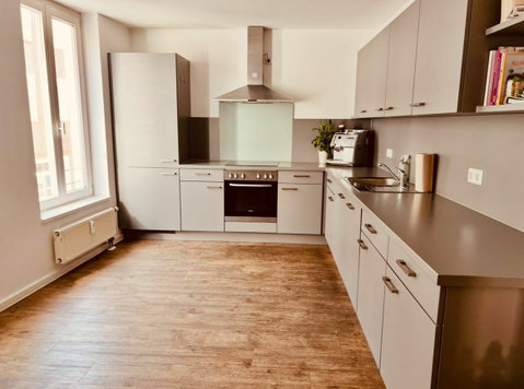 Cozy City Apartment - In the Heart of Schorndorf - For Rent